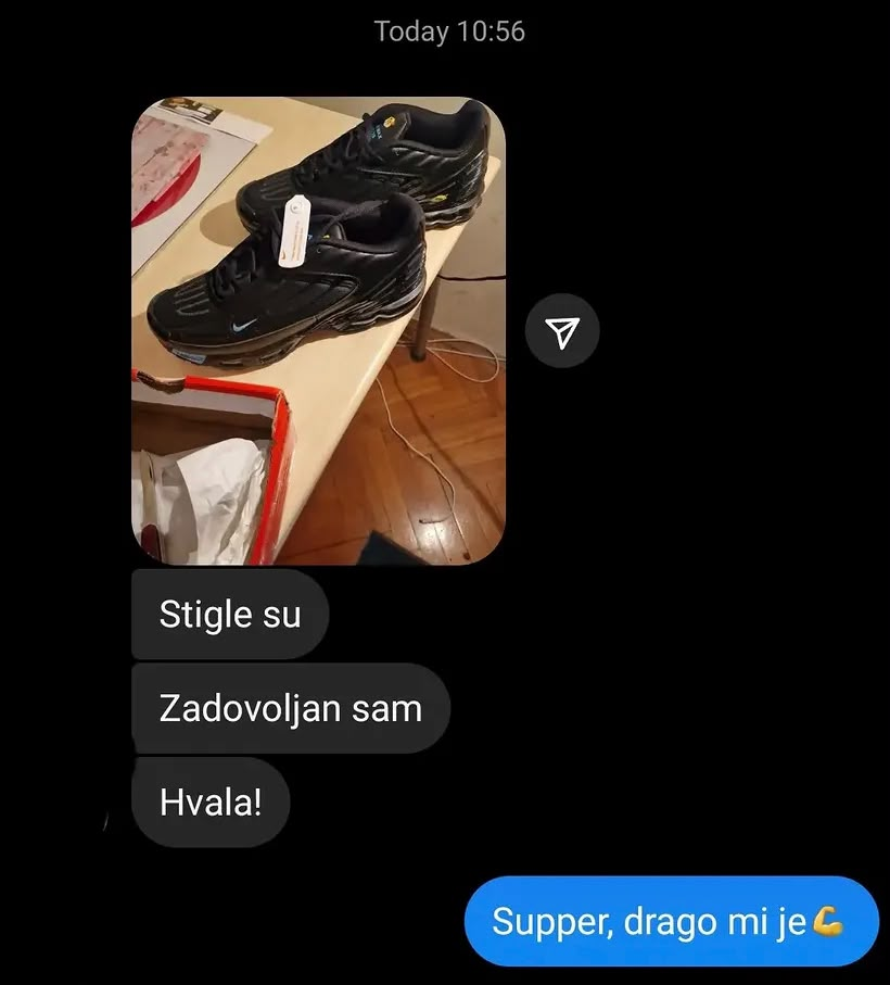 Poruka kupca: Stigle su, zadovoljan sam, hvala — Nike TN crne